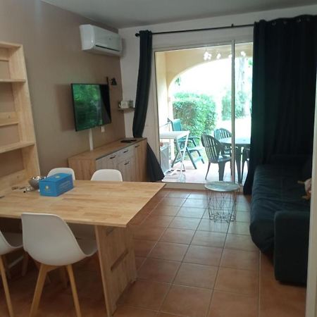 Domaine Et Golf De Pont Royal Apartment Малмор Екстериор снимка